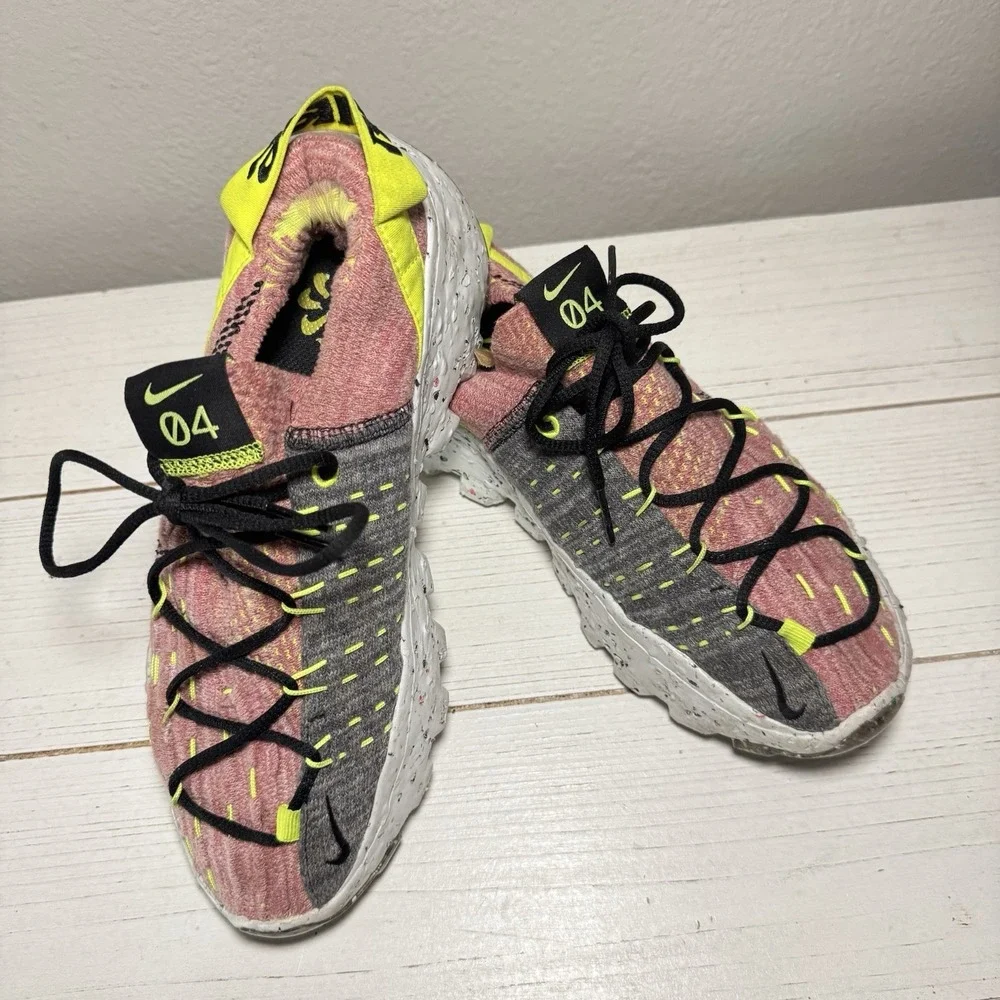 Nike Space Hippie 04 Light Arctic Pink Low Top Sneakers Pink Yellow CD3476-700